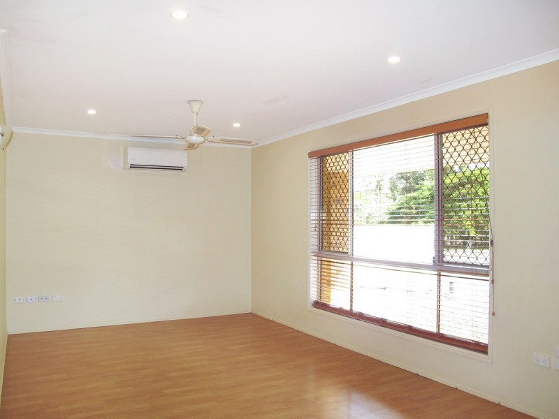 68 Crusader Way, Nerang QLD 4211