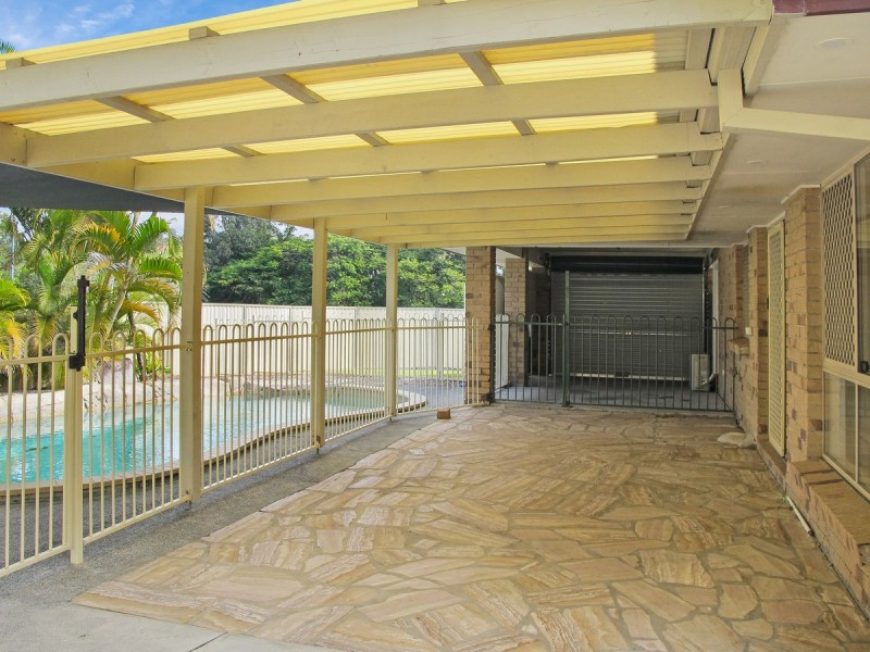 68 Crusader Way, Nerang QLD 4211