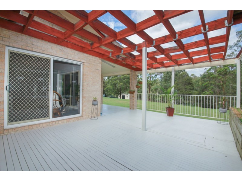 142 Country Crescent, Nerang QLD 4211