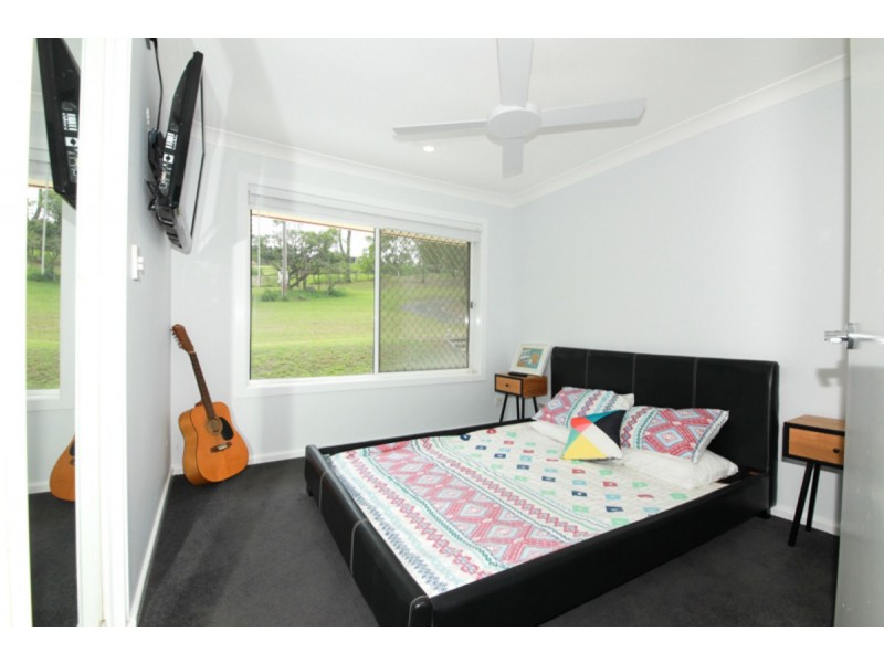 142 Country Crescent, Nerang QLD 4211