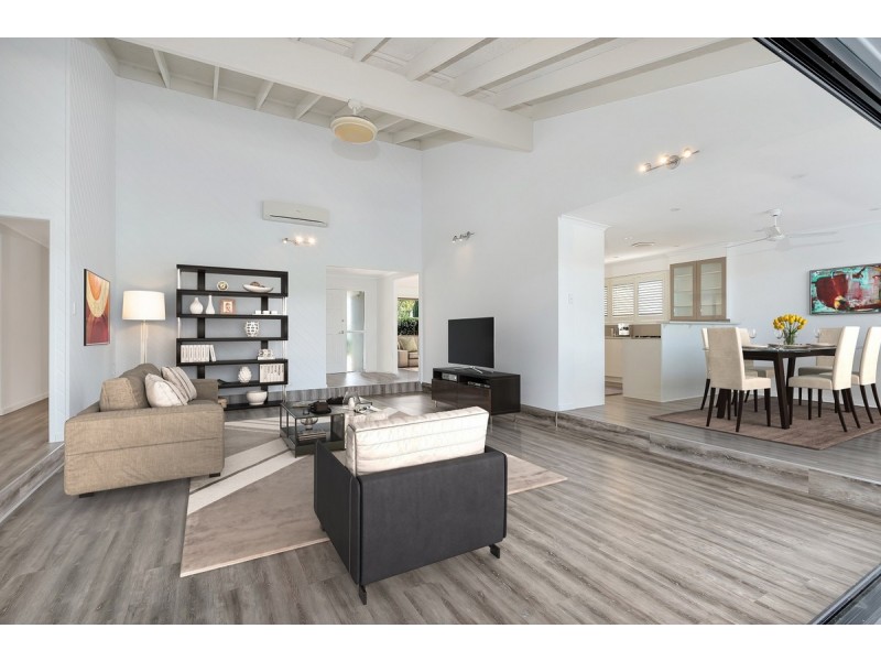 12 Witt Avenue, Carrara QLD 4211