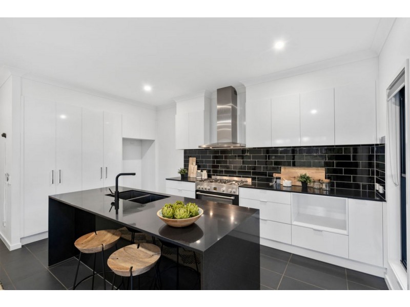 29 Bluebird Lane, Reedy Creek QLD 4227