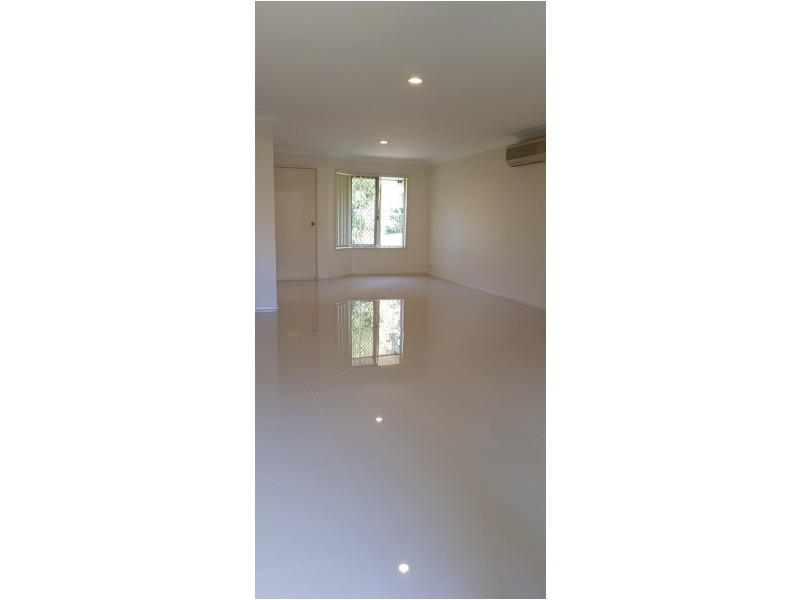 2/24 Sandalwood Terrace, Nerang QLD 4211