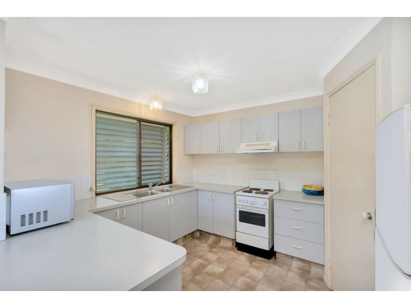 6 Toukley Court, Highland Park QLD 4211