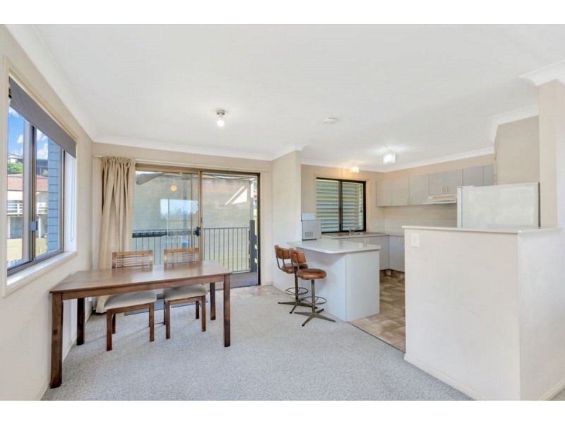 6 Toukley Court, Highland Park QLD 4211