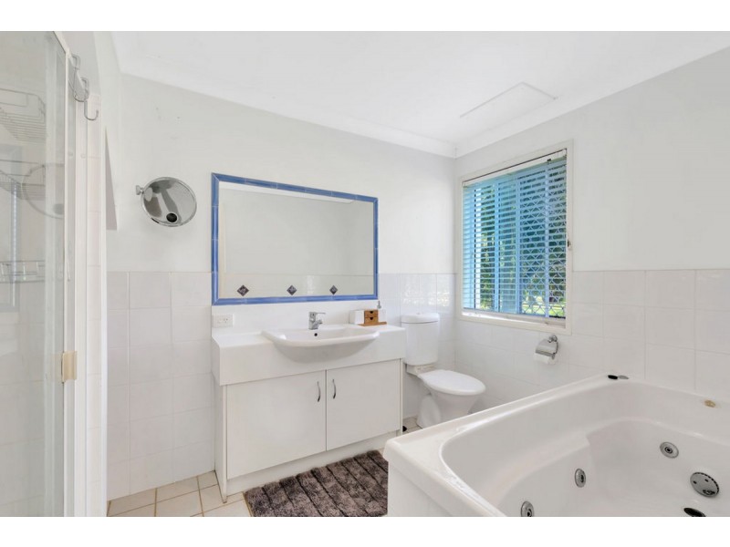 36 Tarata Road, Guanaba QLD 4210