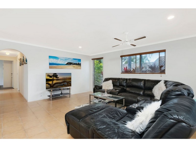1/56 Nerang-Broadbeach Road, Nerang QLD 4211