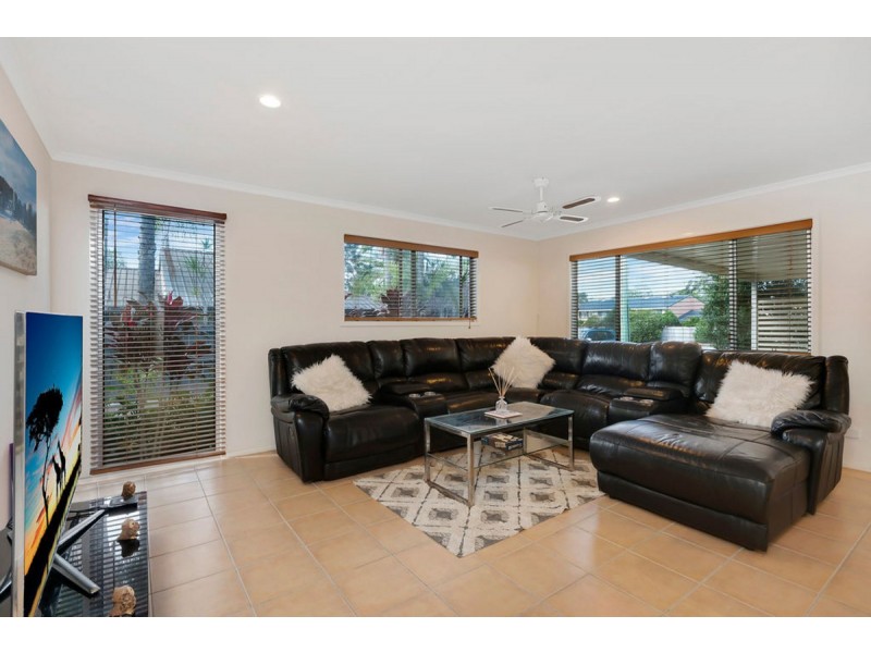 1/56 Nerang-Broadbeach Road, Nerang QLD 4211