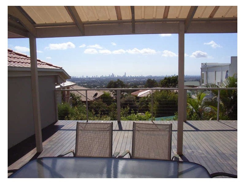 22 Moroccan Street, Highland Park QLD 4211