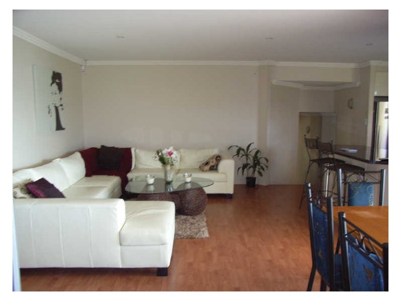 22 Moroccan Street, Highland Park QLD 4211