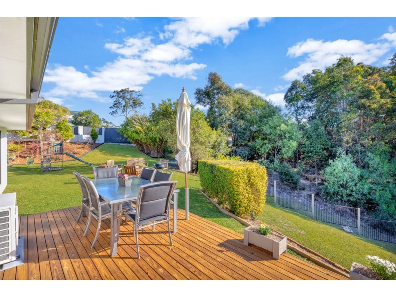 24 Jackaroo Crescent, Gilston QLD 4211