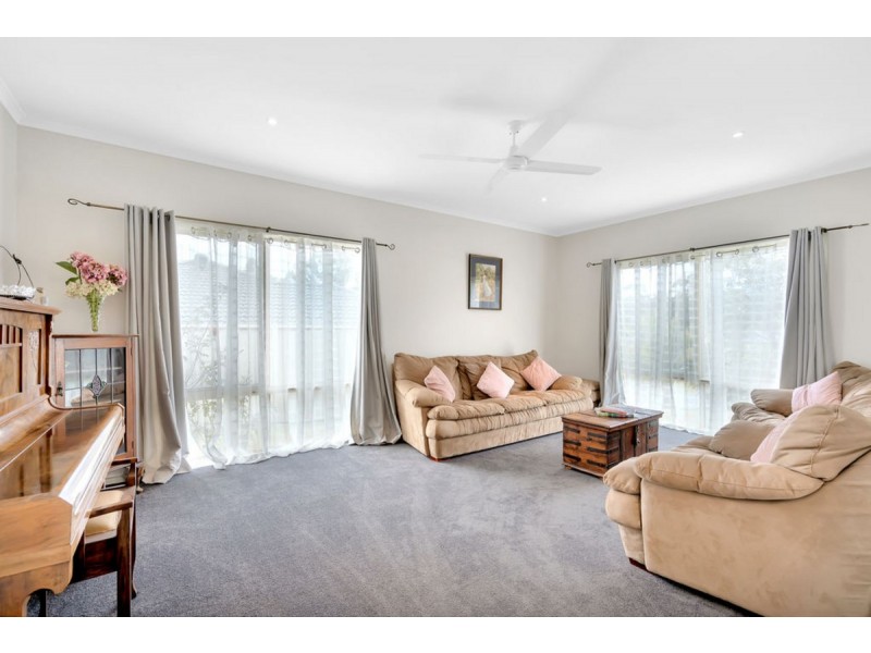 9 Possumwood Place, Reedy Creek QLD 4227