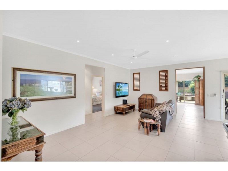 9 Possumwood Place, Reedy Creek QLD 4227