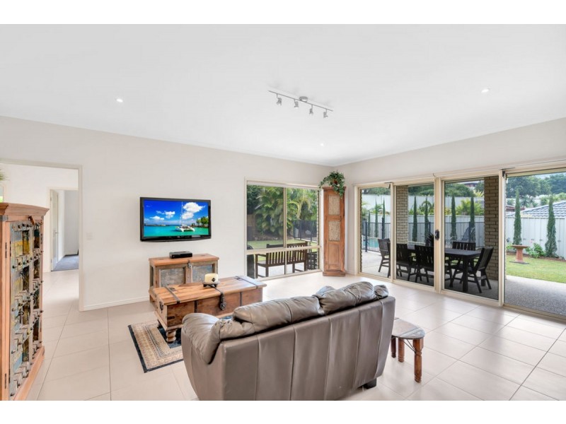 9 Possumwood Place, Reedy Creek QLD 4227