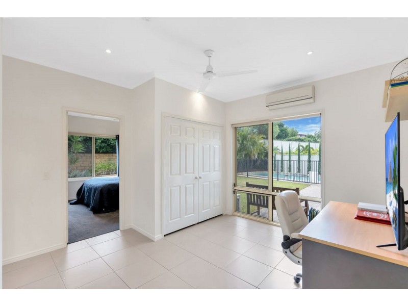 9 Possumwood Place, Reedy Creek QLD 4227