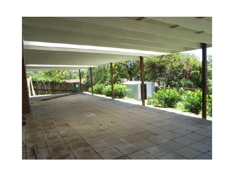 11 Kahlua Court, Highland Park QLD 4211