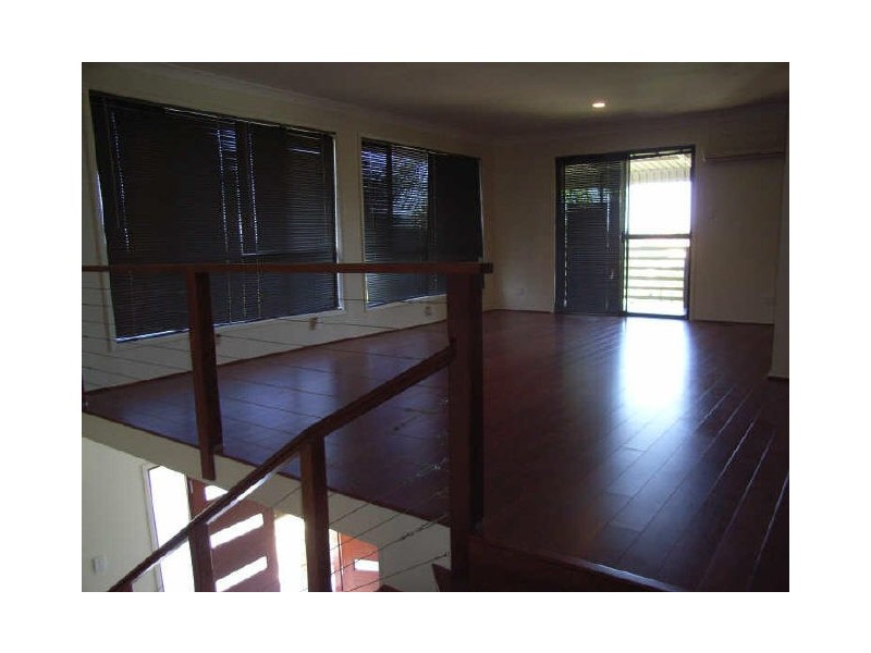 1 Remount Street, Carrara QLD 4211