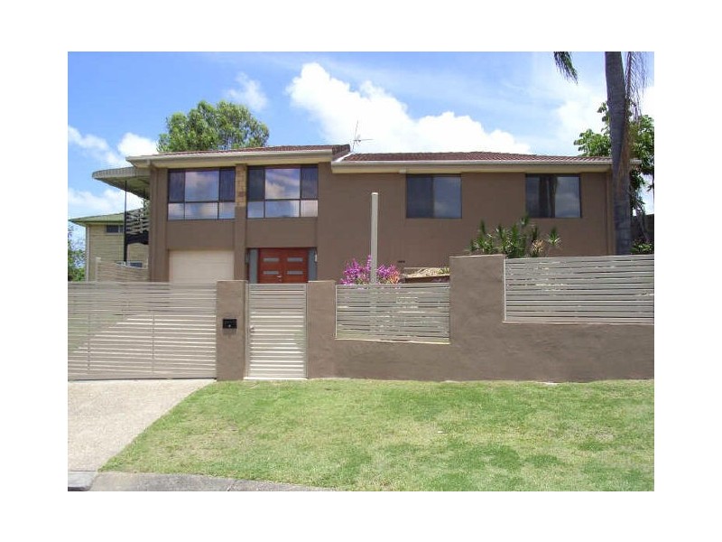 1 Remount Street, Carrara QLD 4211