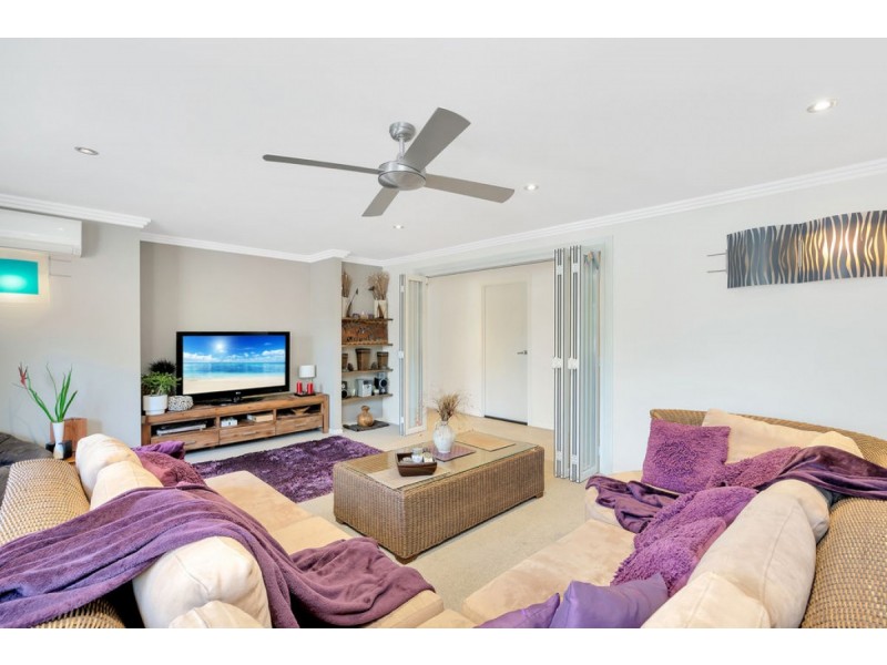 26-28 Wandin Street, Nerang QLD 4211