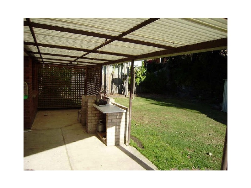 86 Alexander Drive, Highland Park QLD 4211