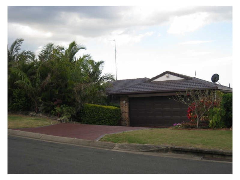 18 Trafalgar Street, Highland Park QLD 4211