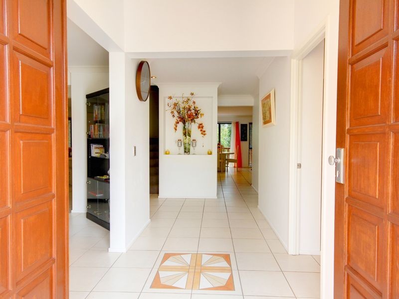 23 Tara Vista Boulevard, Highland Park QLD 4211