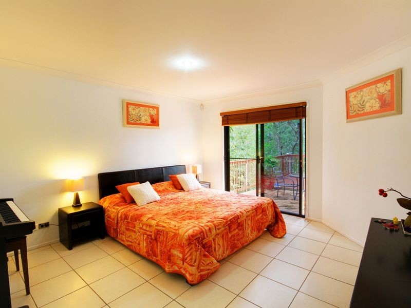 23 Tara Vista Boulevard, Highland Park QLD 4211