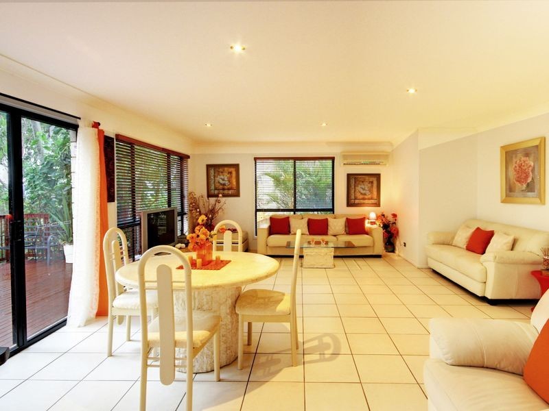 23 Tara Vista Boulevard, Highland Park QLD 4211