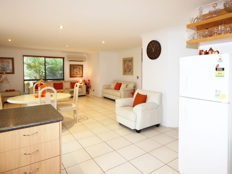 23 Tara Vista Boulevard, Highland Park QLD 4211