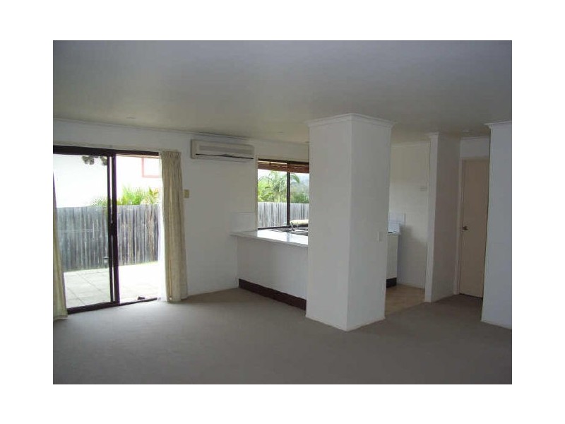 25 Convery Crescent, Highland Park QLD 4211