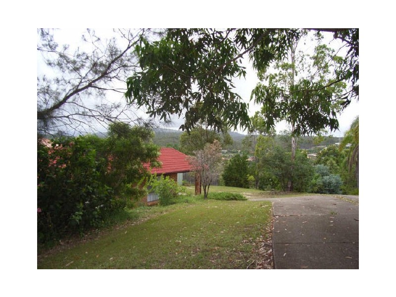 25 Convery Crescent, Highland Park QLD 4211