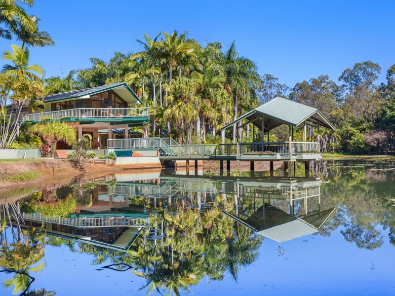 10 Dell Court, Nerang QLD 4211