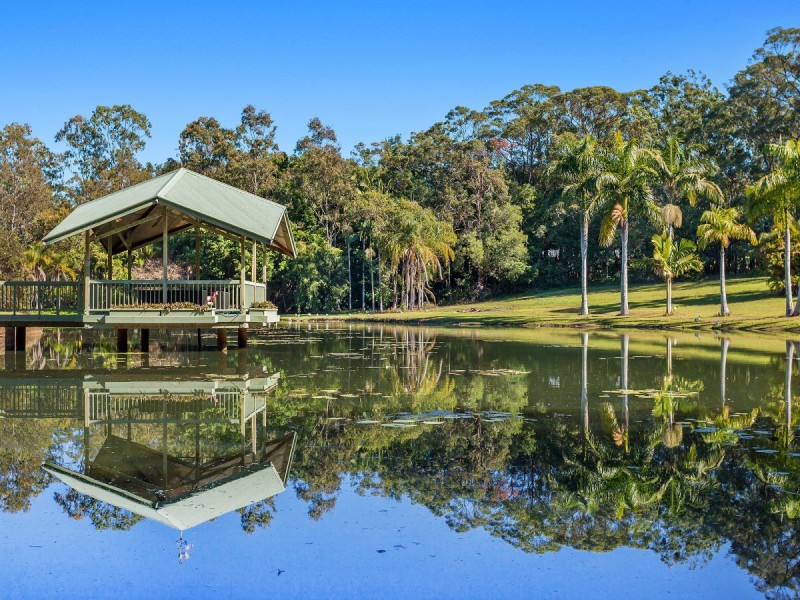 10 Dell Court, Nerang QLD 4211