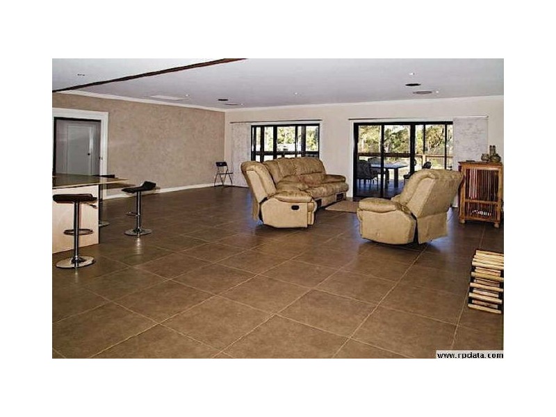 20 Reed Place, Maudsland QLD 4210