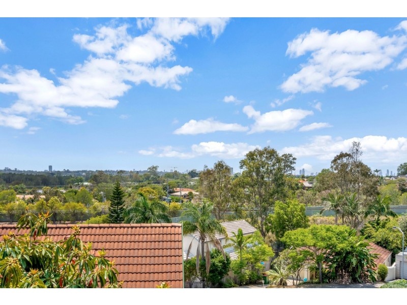 14 Tara Terrace, Carrara QLD 4211