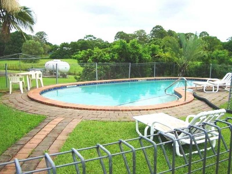 2/8 Mylor Street, Nerang QLD 4211