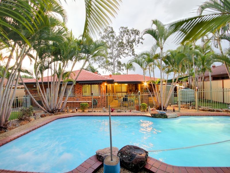 56 Chisholm Road, Carrara QLD 4211