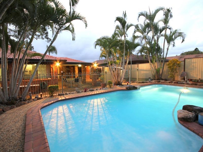 56 Chisholm Road, Carrara QLD 4211