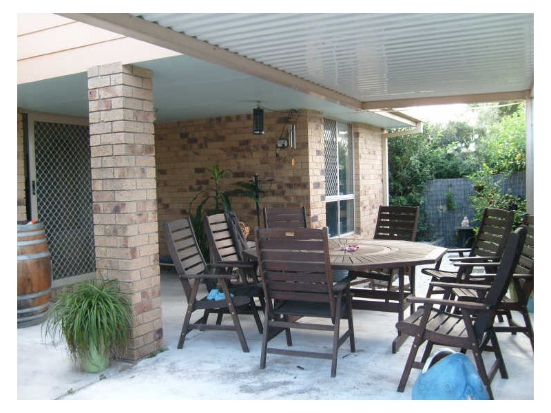 12 Issell Place, Highland Park QLD 4211