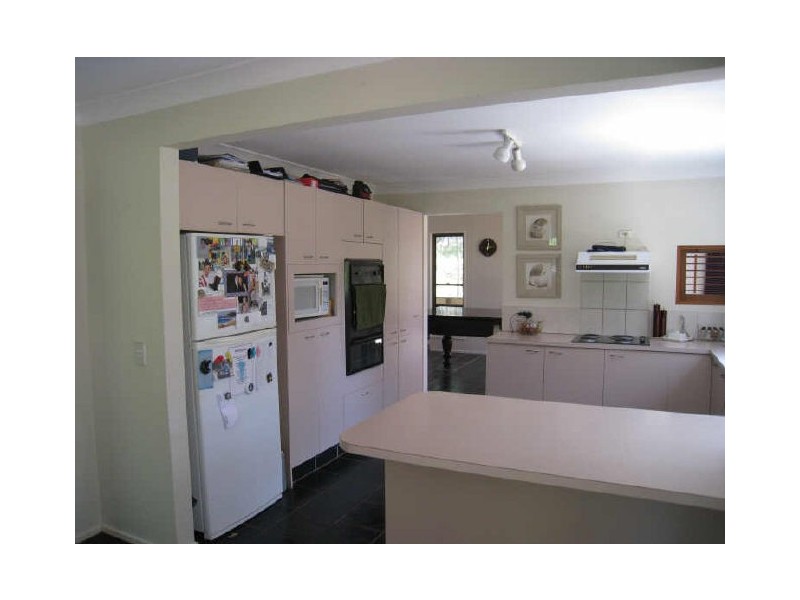 50 Castle Hill Drive South, Gaven QLD 4211