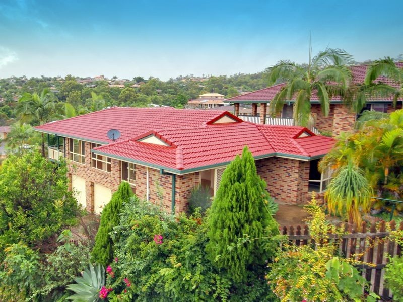 5 Regal Court, Highland Park QLD 4211