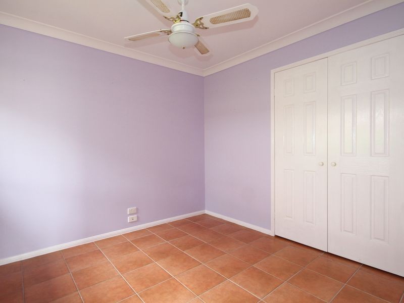 5 Regal Court, Highland Park QLD 4211