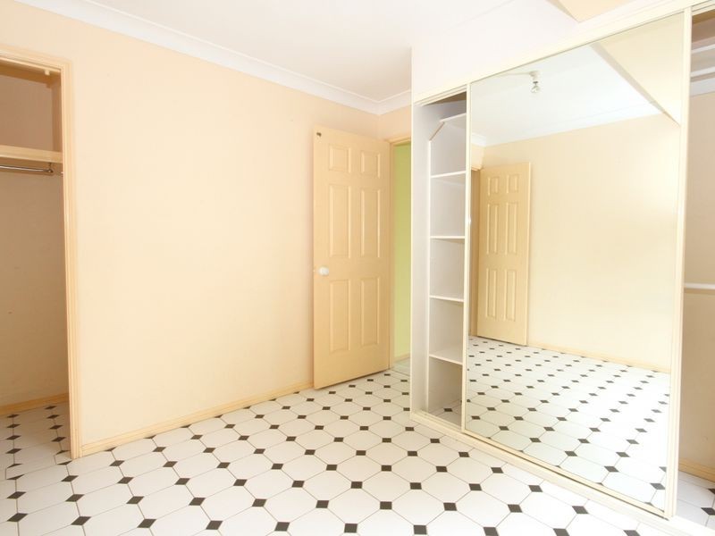 5 Regal Court, Highland Park QLD 4211
