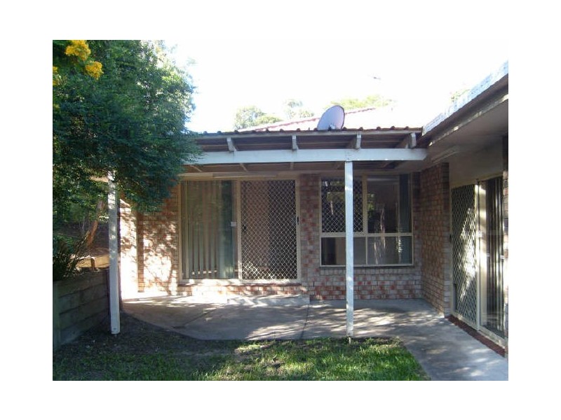 33 Glengarry Close, Highland Park QLD 4211