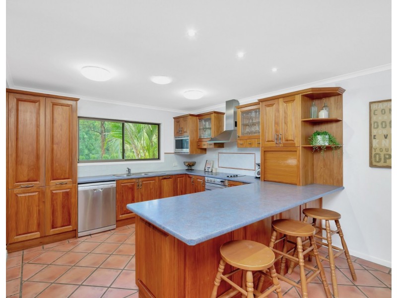 37 Kupara Street, Nerang QLD 4211