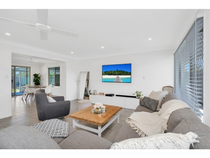 87 Chisholm Road, Carrara QLD 4211