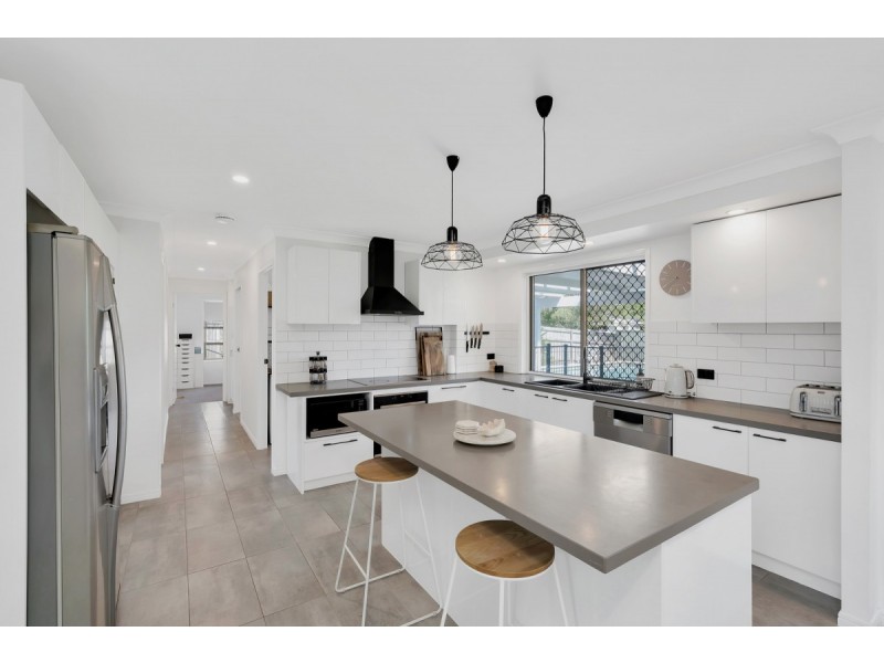 87 Chisholm Road, Carrara QLD 4211