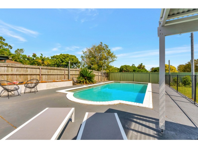 87 Chisholm Road, Carrara QLD 4211
