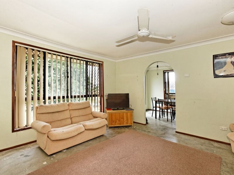 9 Lytham Court, Highland Park QLD 4211