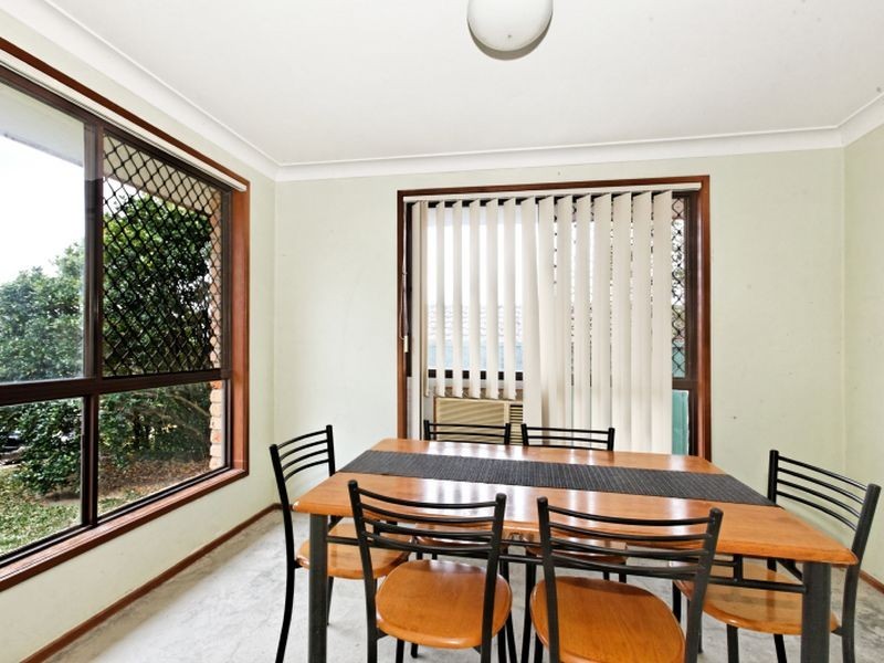 9 Lytham Court, Highland Park QLD 4211